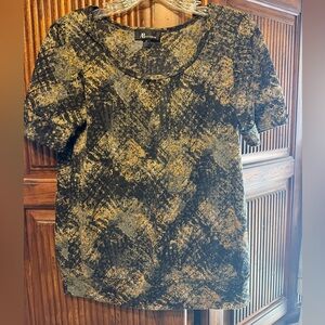 AB Studio Black and Gold Patterned Short Sleeve Top
Size medium